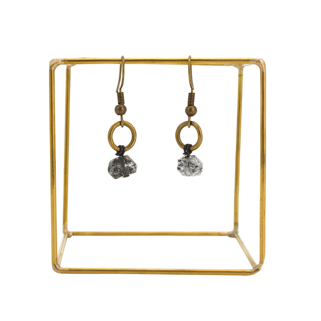 ハーキマーダイヤモンドピアス